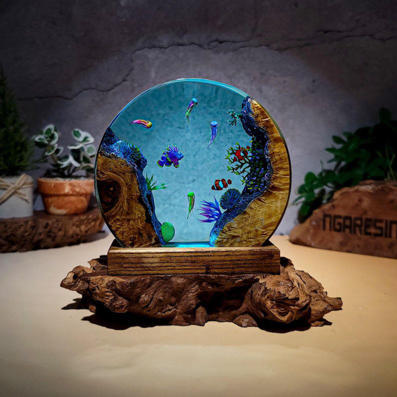 Aquarium Fish Usa - Lampa stołowa z żywicy z motywem
